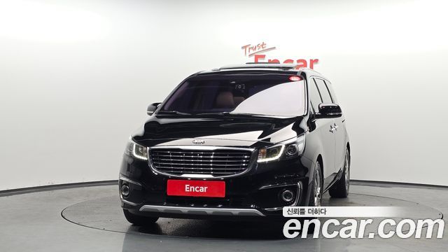 Kia Canival 2018 — photo 3