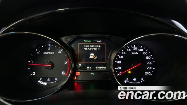 Kia Canival 2018 — photo 8