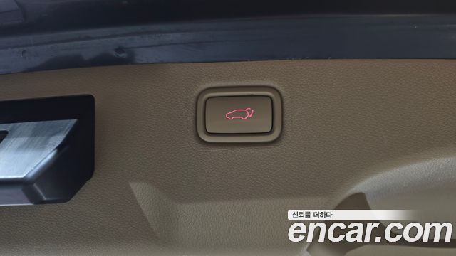 Kia Canival 2018 — photo 19