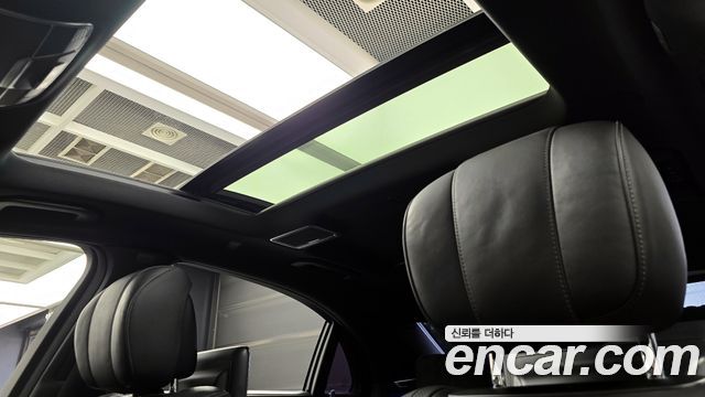 Mercedes-Benz S-Class 2016 — photo 19