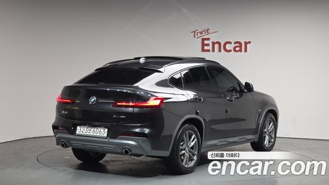 BMW X4 2020 — photo 2