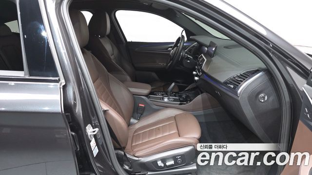 BMW X4 2020 — photo 10