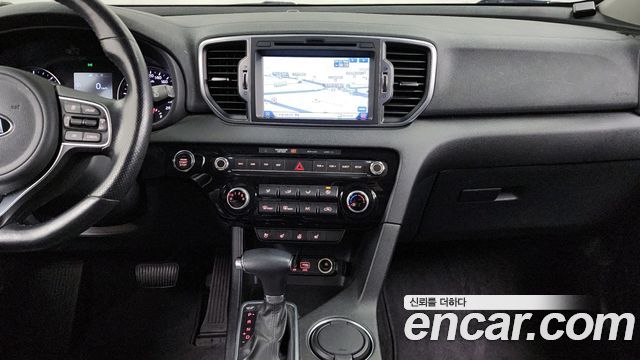 Kia Sportage 2016 — photo 14