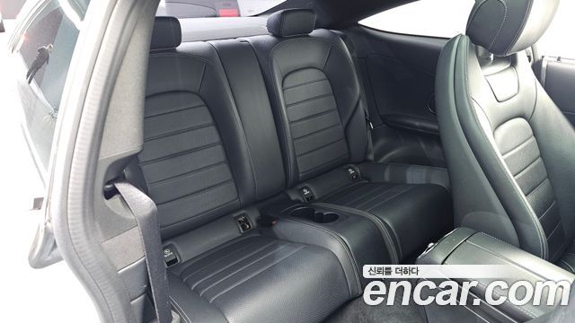 Mercedes-Benz C-Class 2016 — photo 12