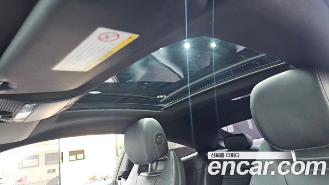 Mercedes-Benz C-Class 2016 — photo 19