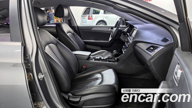 Hyundai Sonata 2019 — photo 11