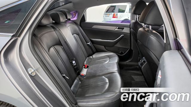 Hyundai Sonata 2019 — photo 12