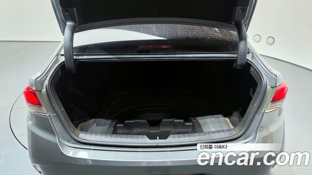 Hyundai Sonata 2019 — photo 20