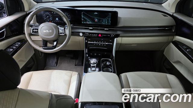 Kia Canival 2023 — photo 7
