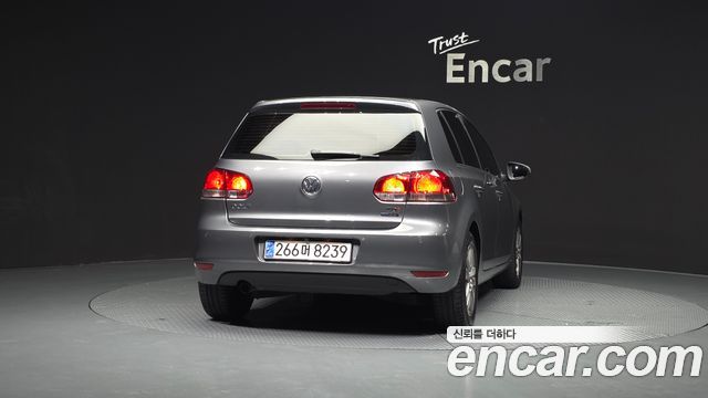 Volkswagen Golf 2011 — photo 4