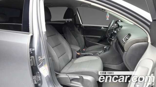Volkswagen Golf 2011 — photo 11