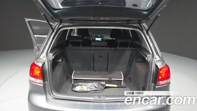 Volkswagen Golf 2011 — photo 20