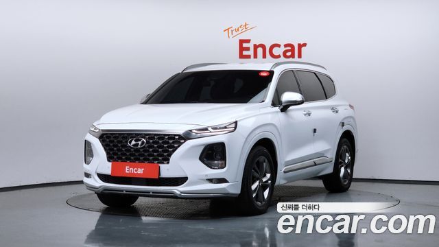 Hyundai Santafe 2019 — photo 1