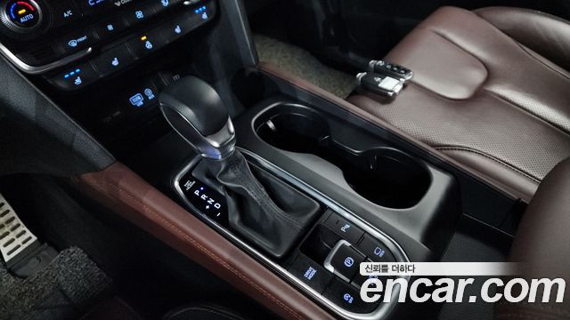 Hyundai Santafe 2019 — photo 9