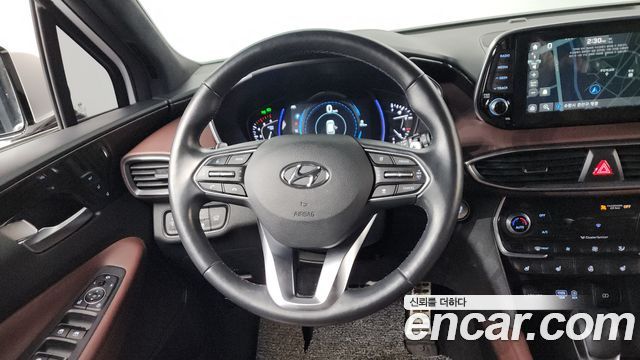 Hyundai Santafe 2019 — photo 13