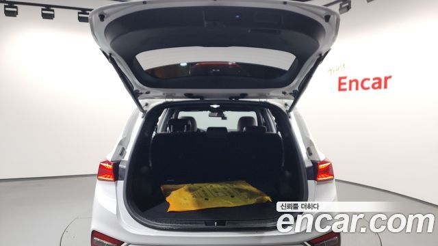 Hyundai Santafe 2019 — photo 20