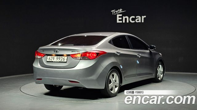 Hyundai AVANTE 2012 — photo 2