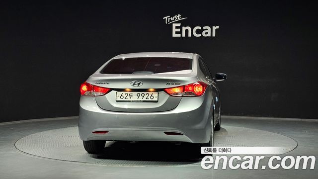 Hyundai AVANTE 2012 — photo 4