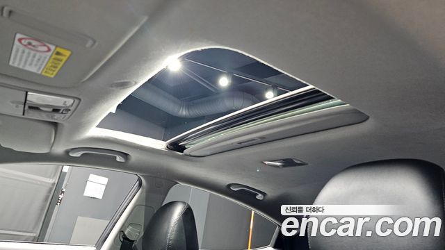 Hyundai AVANTE 2012 — photo 16