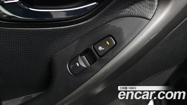 Hyundai AVANTE 2012 — photo 19