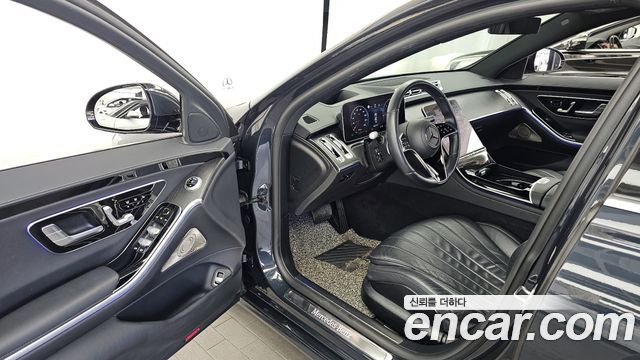 Mercedes-Benz S-Class 2021 — photo 10