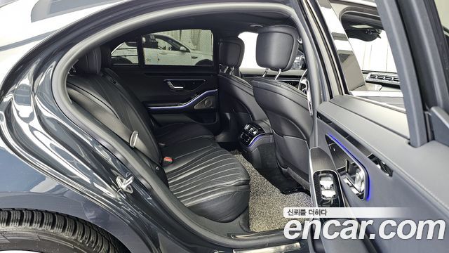 Mercedes-Benz S-Class 2021 — photo 12