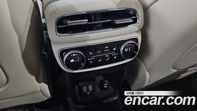 Genesis GV80 2021 — photo 18