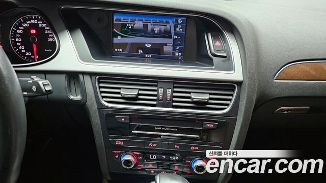 Audi A4 2016 — photo 14
