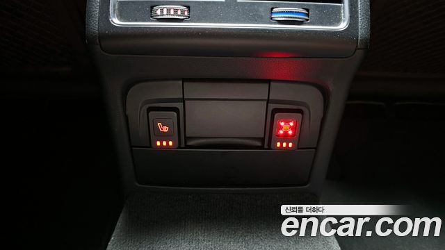 Audi A4 2016 — photo 19