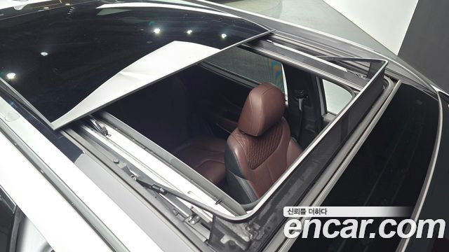 Hyundai Santafe 2019 — photo 18