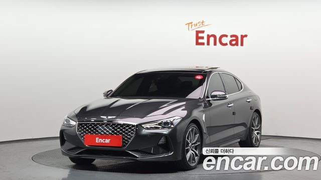 Genesis G70 2019 — photo 1