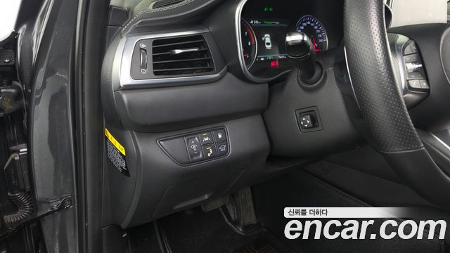 Genesis G70 2019 — photo 13