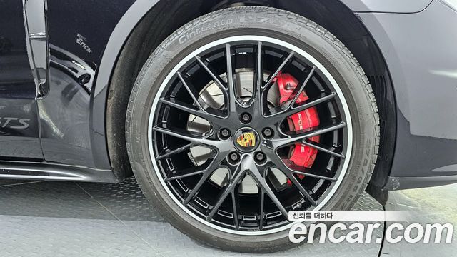 Porsche Panamera 2022 — photo 5