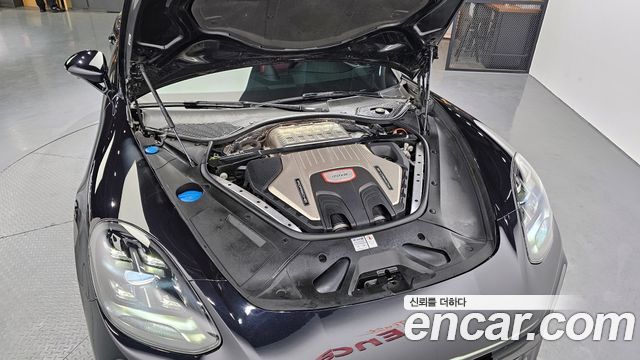 Porsche Panamera 2022 — photo 6