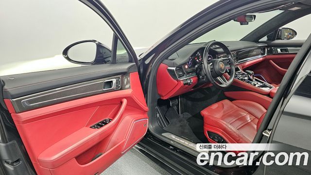 Porsche Panamera 2022 — photo 10