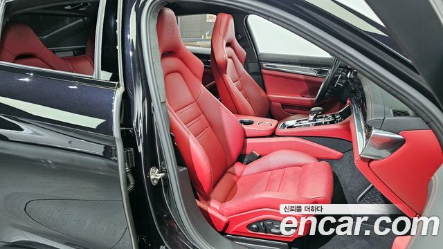 Porsche Panamera 2022 — photo 12