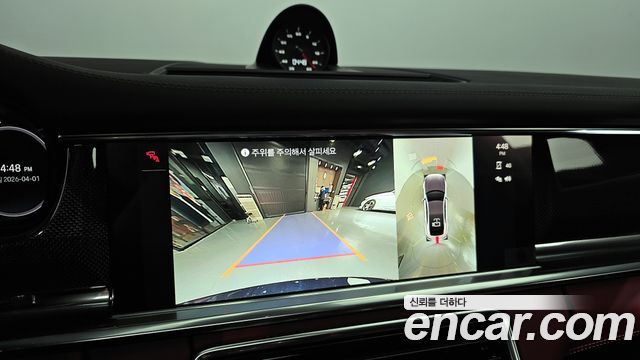 Porsche Panamera 2022 — photo 16