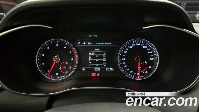 Genesis G70 2018 — photo 8