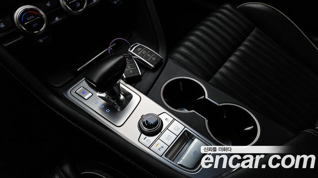 Genesis G70 2018 — photo 9
