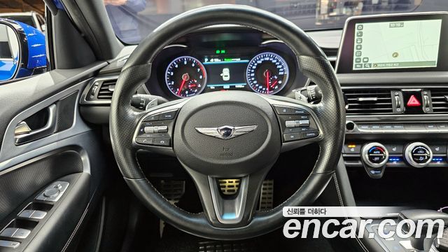Genesis G70 2018 — photo 13