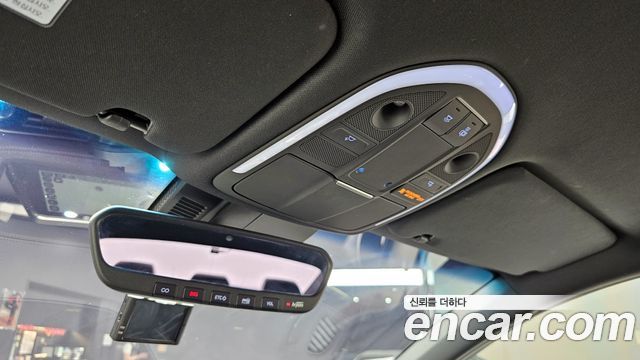 Genesis G70 2018 — photo 19