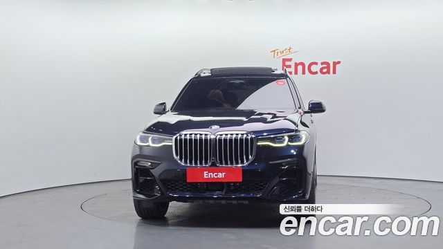 BMW X7 2021 — photo 3