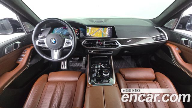 BMW X7 2021 — photo 7