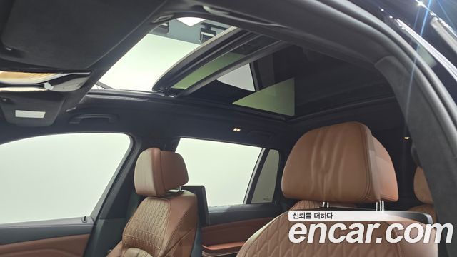 BMW X7 2021 — photo 19