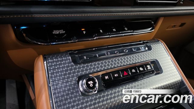 Lincoln Aviator 2025 — photo 9