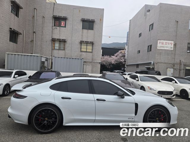 Porsche Panamera 2020 — photo 7