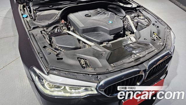 BMW 5-Series 2020 — photo 6