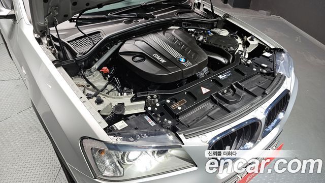 BMW X3 2011 — photo 6