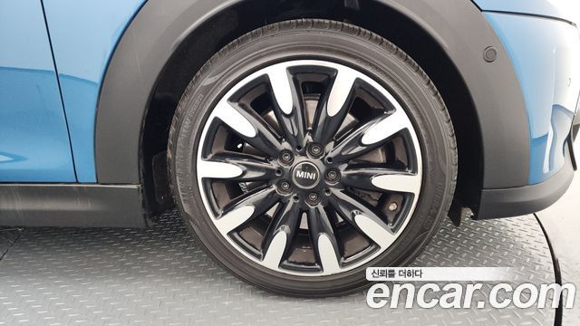 Mini Cooper 2022 — photo 5