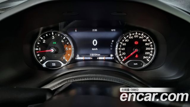 Jeep Renegade 2017 — photo 8
